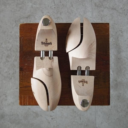 極上★トリッカーズ SIZE 40/41【★純正シューツリー】木製シューツリー/メンズ/Tricker's★k220
