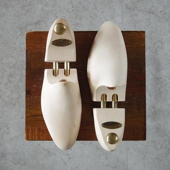 極上★エドワードグリーン 8E【現行定価￥26,400-★純正シューツリー】木製シューキーパー/メンズ/EDWARD GREEN★k227