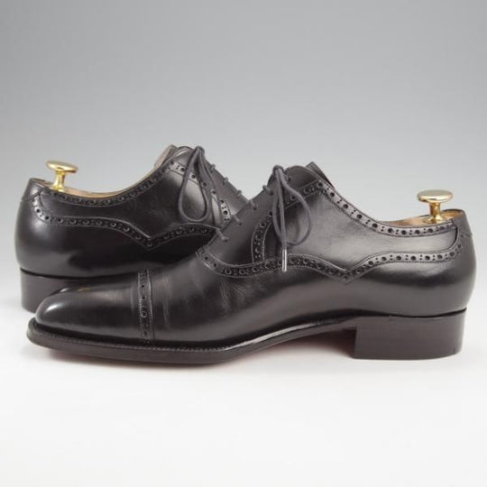 美品★(東欧)VASS/ヴァーシュ SIZE 38.5【純正シューツリー付き★OLD ENGLISH 2/Uラスト】クォーターブローグ/カーフ/黒★k309