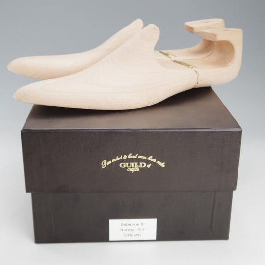 未使用★(浅草)ギルド・オブ・クラフツ SIZE 8.5(S)【定価￥132,000-★Robinson 3/(英国製)純正シューツリー付】セミブローグ/濃茶★k407