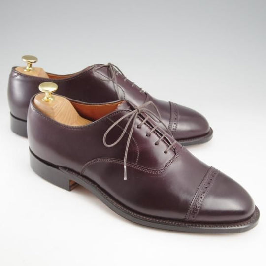 未使用★オールデン 8.5E【現行定価18万円程度★コードバン仕様/ハンプトンラスト/9015】パンチドキャップトゥ/赤茶/メンズ/ALDEN★k439