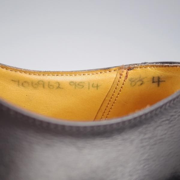 トリッカーズ SIZE 8.5-4(UK8程度)【パンチドキャップトゥ/黒】 | 高級