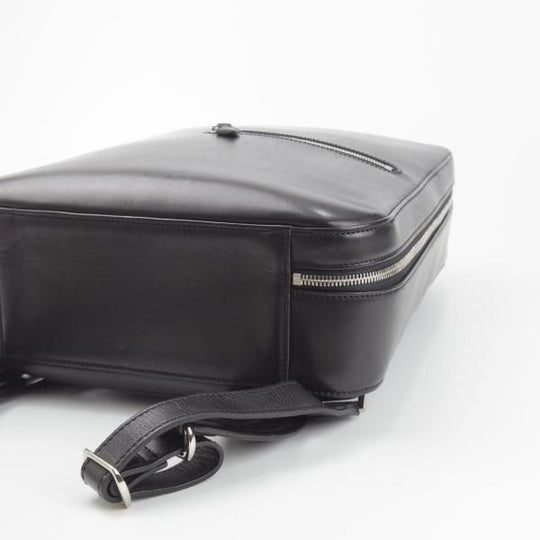 美品★万双【定価￥86,900-★双鞣和地/ビジネスリュック/バックパック/黒】レザー/メンズ&レディース/バッグ/デイパック/鞄★N5884