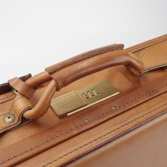 極上★(米)ハートマン/hartmann luggage【定価20万円以上★アタッシュケース/ベルティングレザー】メンズ/ビジネス/バッグ/茶/鞄★N5886