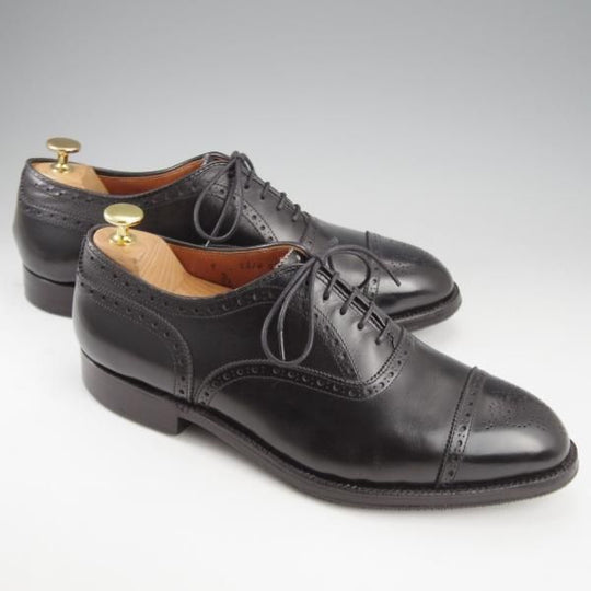 美品★オールデン 9EE【現行定価13万円程度★セミブローグ/909/ハンプトンラスト】カーフ/黒/メンズ/ALDEN★k723