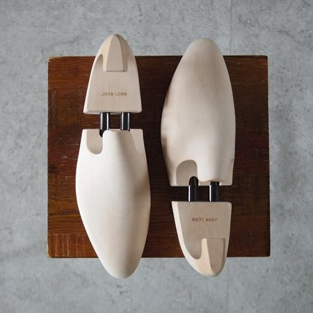 美品★ジョンロブ 7E【定価￥24,200-★純正シューツリー/STANDARD】木製シューキーパー/メンズ/JOHN LOBB★k843