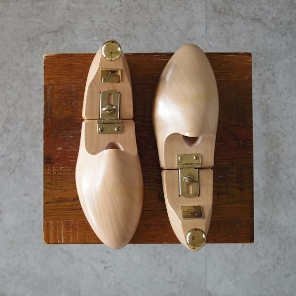 極上★(仏)ラ・コルドヌリ・アングレーズ SIZE 40【定価￥17,600-★EM97CAH/ヒンジ式シューツリー】LA CORDONNERIE ANGLAISE★k968