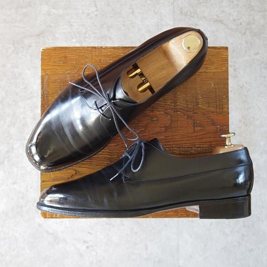 極上★(伊)サルヴァトーレ・フェラガモ 8.5EE【★Vフロント/プレーントゥ/黒】カーフ/メンズ/Salvatore Ferragamo★l077