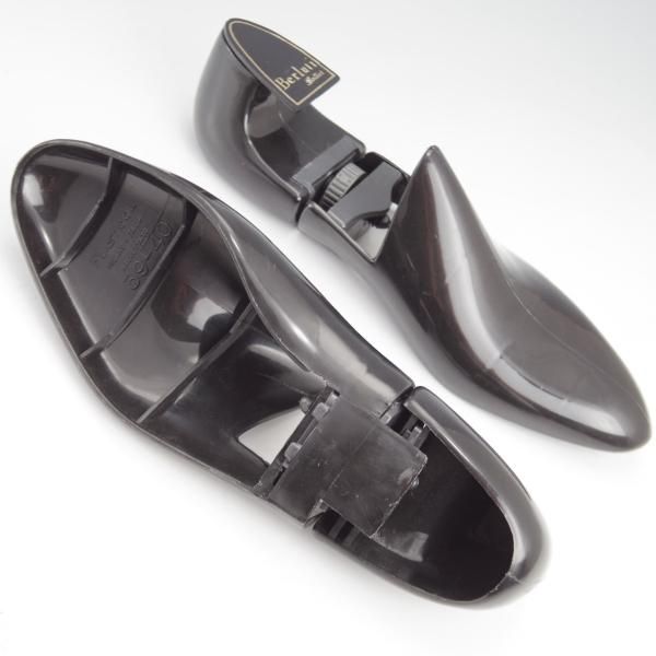 ベルルッティ シューツリー 純正 サイズ７表記 C663 ベルルッティ シューツリー 純正 サイズ7表記 C663 - メルカリ