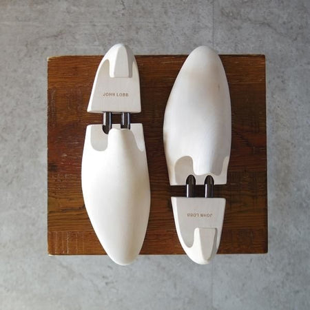 極美品★ジョンロブ 5E【定価￥26,400-★純正シューツリー/STANDARD】木製シューキーパー/メンズ/JOHN LOBB★l126