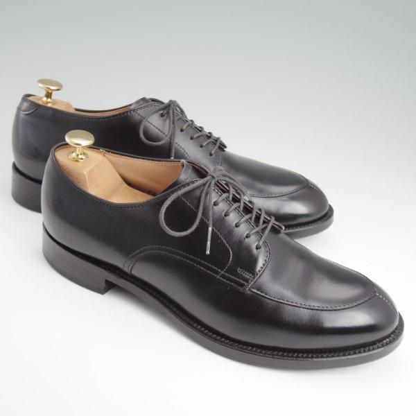 美品★オールデン 8D【定価￥130,900-★モディファイドラスト/Vチップ】54411/カーフ/黒/メンズ/ALDEN★l408