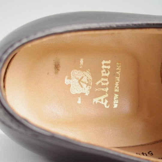 美品★オールデン 8D【定価￥130,900-★モディファイドラスト/Vチップ】54411/カーフ/黒/メンズ/ALDEN★l408