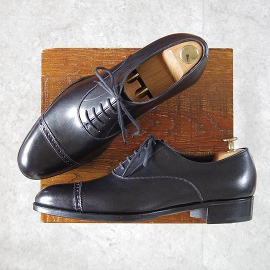 未使用★(英)ガジアーノ&ガーリング 7.5E【★CAMBRIDGE/ケンブリッジ/GG06ラスト】パンチドキャップトゥ/カーフ/黒/GAZIANO&GIRLING★l481