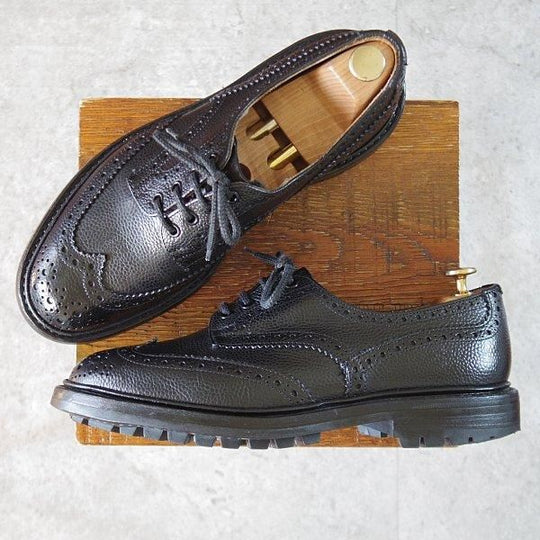 ★トリッカーズ SIZE 8.5【定価￥121,000-★バートン同系モデル/ILKLEY】カントリーシューズ/グレインレザー/黒/メンズ/Tricker's★l543