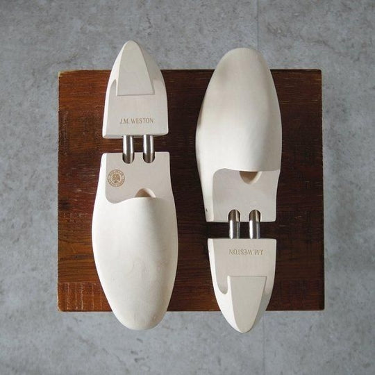 美品★J.M.ウエストン SIZE 7【定価￥20,900-★純正シューツリー/041L】木製シューキーパー/メンズ/Weston/ウェストン★l890
