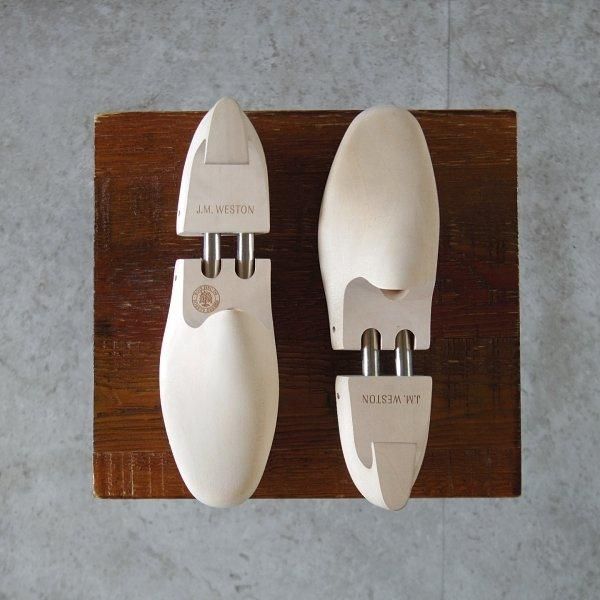 【希少 廃盤品】J.M WESTON 純正シューツリー　041Mサイズ5 希少 廃盤品】J.M WESTON 純正シューツリー 041Mサイズ5 - メルカリ