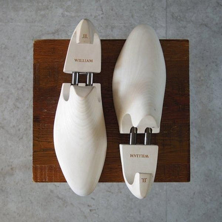 美品★ジョンロブ 8E【定価￥26,400-★純正シューツリー/WILLIAM】木製シューキーパー/メンズ/JOHN LOBB★m449