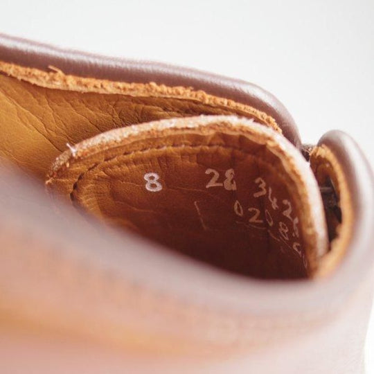 ★(米)アレンエドモンズ 8EE【現行定価10万円程度★パンチドキャップトゥ/Fifth Avenue】カーフ/濃茶/ALLEN EDMONDS★m526