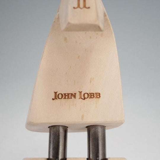 極上★ジョンロブ 7E【現行定価￥26,400-★純正シューツリー/STANDARD】木製シューキーパー/メンズ/JOHN LOBB★m790