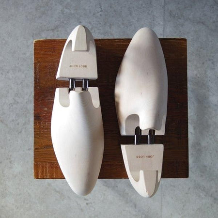 ★ジョンロブ 8E【定価￥26,400-★純正シューツリー/STANDARD】木製シューキーパー/メンズ/JOHN LOBB★m800