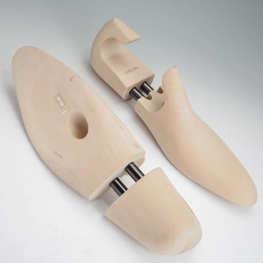 極上★ジョンロブ 9E【定価￥28,600-★純正シューツリー/STANDARD】木製シューキーパー/メンズ/JOHN LOBB★n054