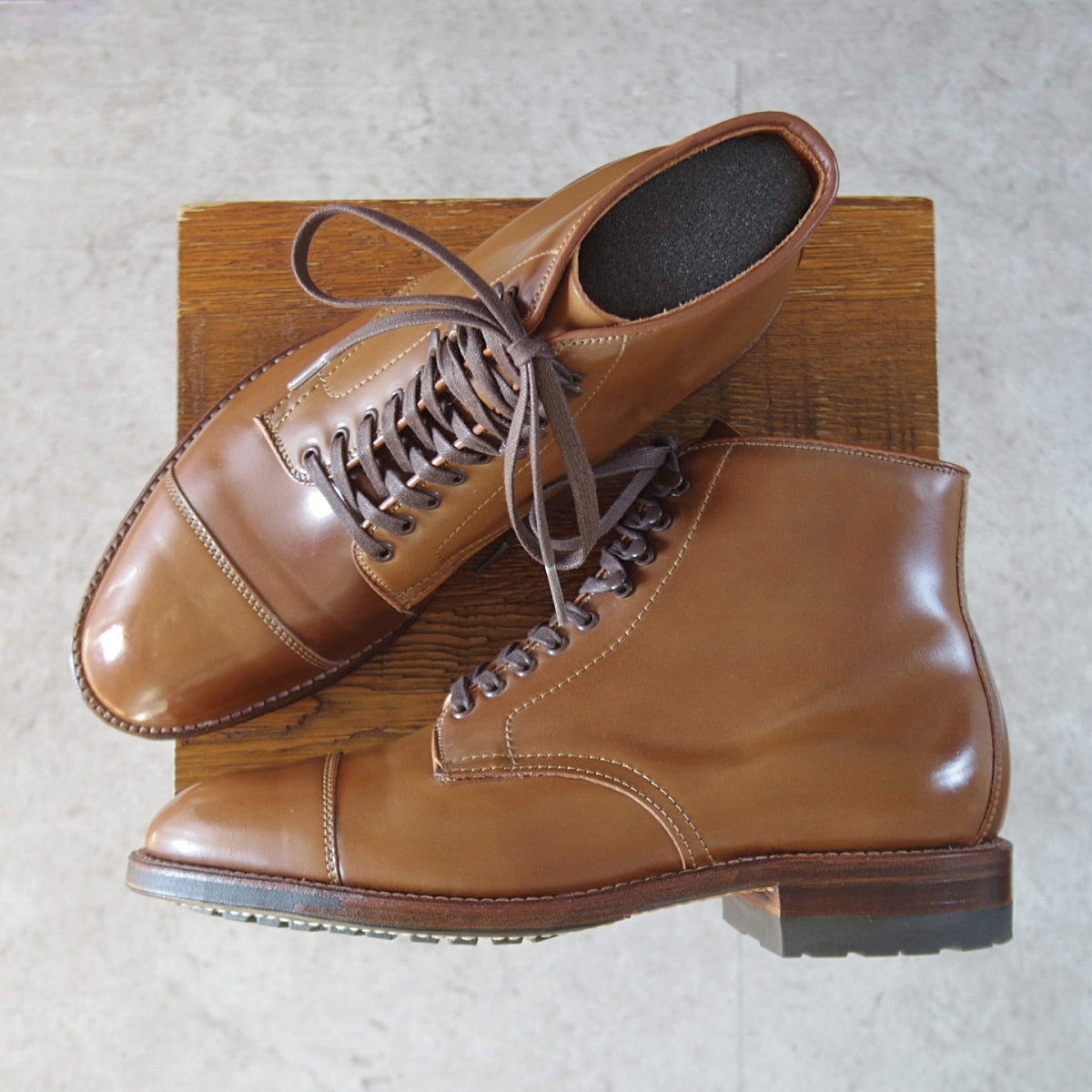 オールデン D0833HC ブーツ コードバン ウイスキー 茶 7.5D グラント