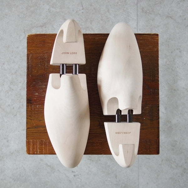 極上★ジョンロブ 8E【定価￥28,600-★純正シューツリー/STANDARD】木製シューキーパー/メンズ/JOHN LOBB★n433