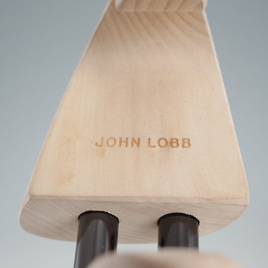 ★ジョンロブ 7E【定価￥30,800-★純正シューツリー/STANDARD】木製シューキーパー/メンズ/JOHN LOBB★o457