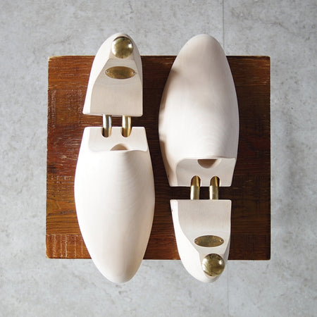 極上★クロケット&ジョーンズ SIZE 9【定価￥28,600-★純正シューツリー】木製シューキーパー/メンズ/Crockett&Jones★n960