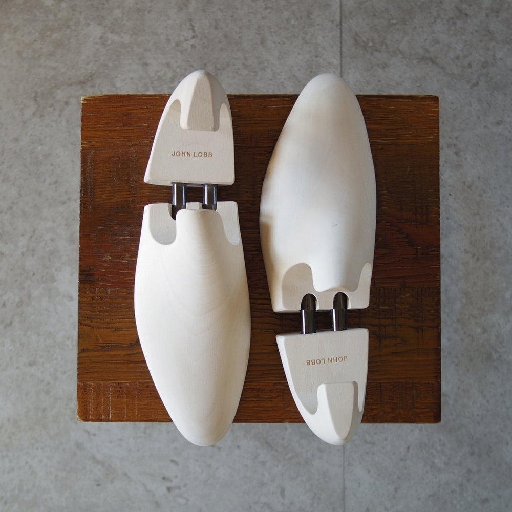 美品★ジョンロブ 6E【定価￥30,800-★純正シューツリー/STANDARD】木製シューキーパー/メンズ/JOHN LOBB★o513
