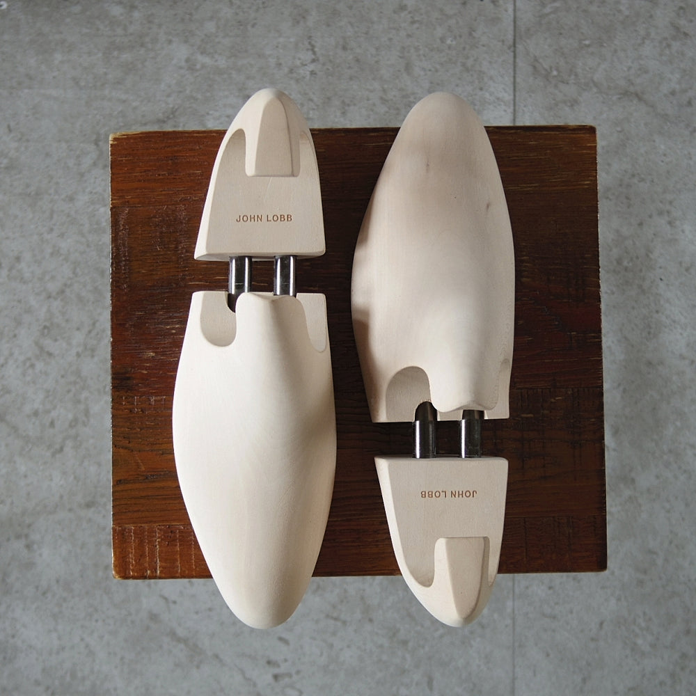 極上★ジョンロブ 7E【定価￥30,800-★純正シューツリー/STANDARD】木製シューキーパー/メンズ/JOHN LOBB★p083