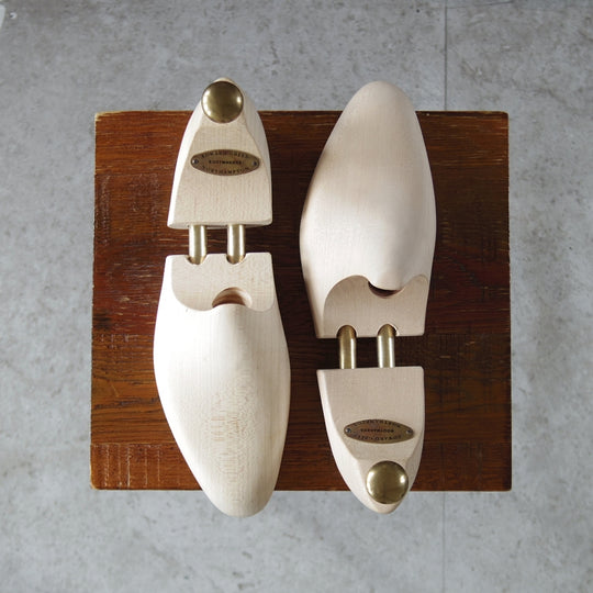 極上★エドワードグリーン UK6～6.5程度【定価￥33,000-★純正シューツリー】木製シューキーパー/メンズ/EDWARD GREEN★o547