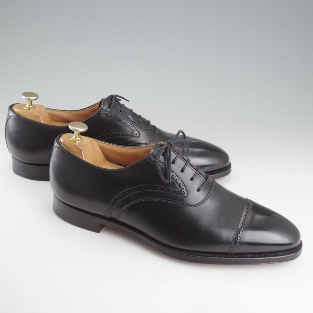 ほぼ未使用★クロケット&ジョーンズ 8.5E【現行定価10万円以上★パンチドキャップトゥ/黒】カーフ/メンズ/Crockett&Jones★p091