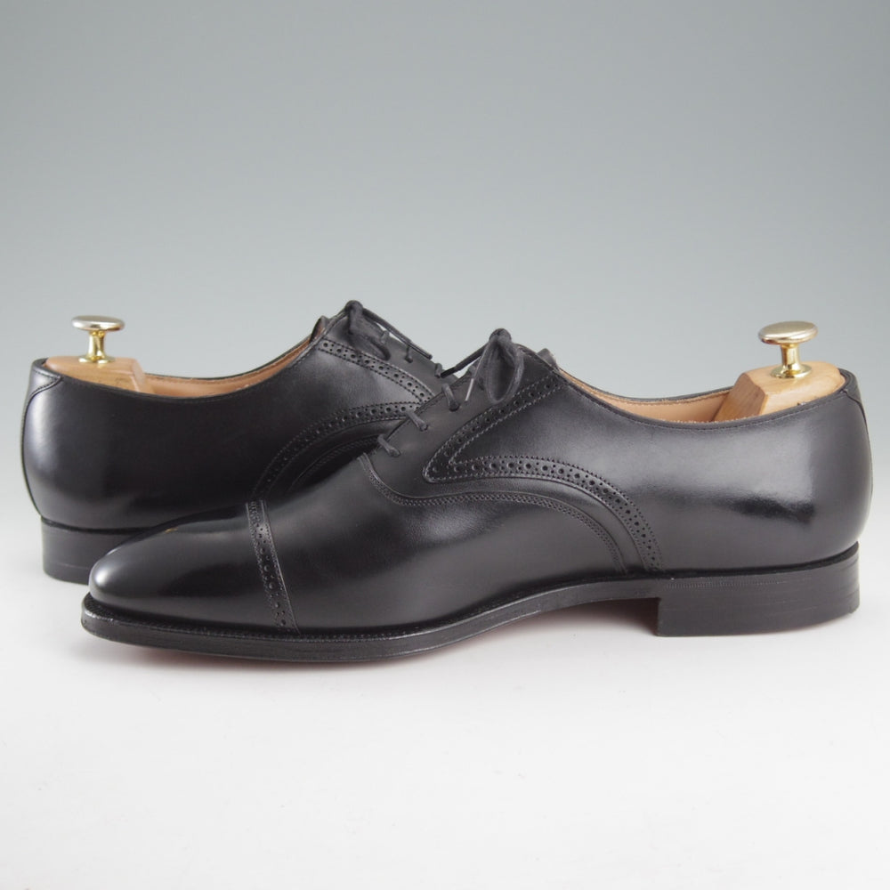 ほぼ未使用★クロケット&ジョーンズ 8.5E【現行定価10万円以上★パンチドキャップトゥ/黒】カーフ/メンズ/Crockett&Jones★p091