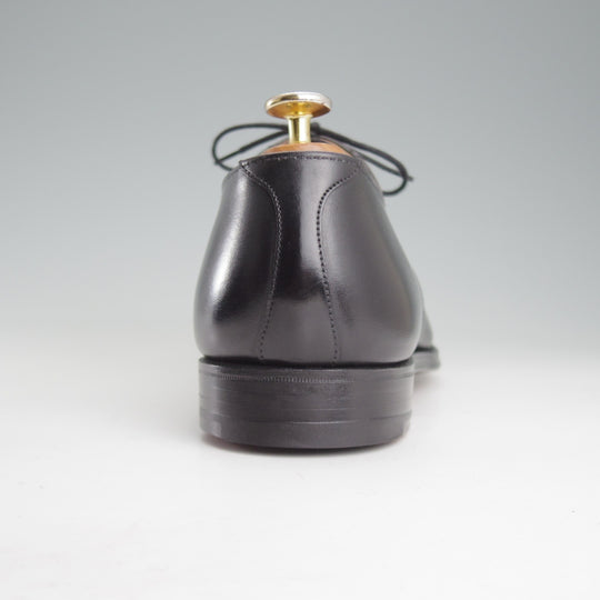 ほぼ未使用★クロケット&ジョーンズ 8.5E【現行定価10万円以上★パンチドキャップトゥ/黒】カーフ/メンズ/Crockett&Jones★p091
