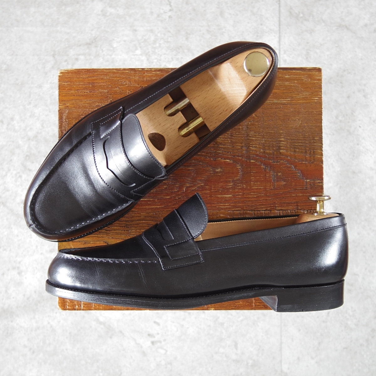 jmウェストン ロシアンカ一フ ゴルフ (純正シュ一ツリー付) jmウェストン ロシアンカ一フ ゴルフ (純正シュ一ツリー付)