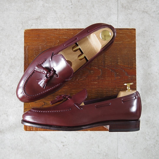 未使用★(スペイン製)カルミナ SIZE 5.5【定価￥94,600-★タッセルローファー/80215】UETAMラスト/カーフ/赤茶/メンズ/CARMINA★n617