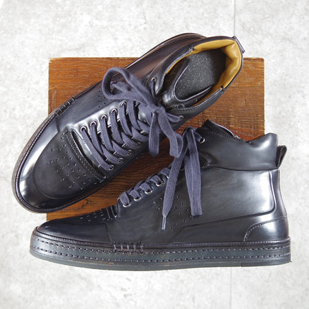 極美品★(仏)ベルルッティ SIZE 8.5【カリグラフィー(スクリット)仕様★PLAYTIMEコレクション/スニーカー】黒系パティーヌ/Berluti★o706