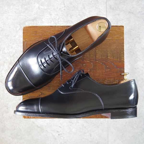 極美品★(英)チーニー 9F【定価￥92,400-★アルフレッド/ALFRED】125ラスト/ストレートチップ/カーフ/黒/メンズ/CHEANEY★n683