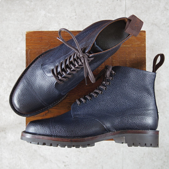 未使用★(英)チーニー 7F【定価￥104,500-★ブーツ版ケンゴン/ヴェルトショーン製法】PENNINE 2 C/コマンドソール/紺/CHEANEY★o182