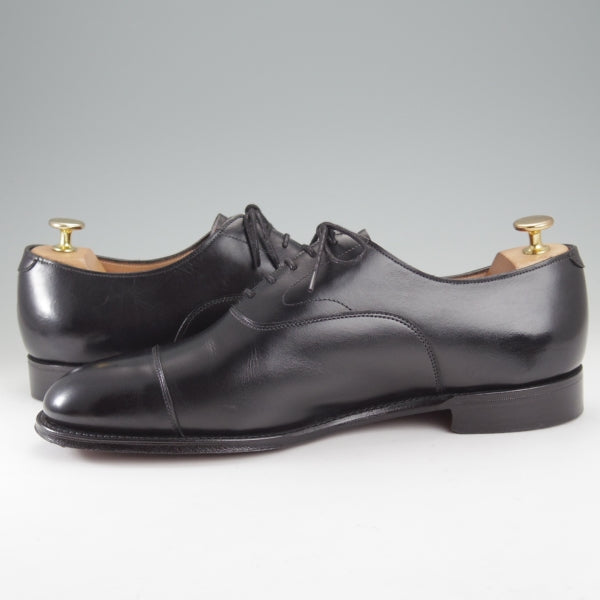 【美品】CHEANEY アルフレッド　8.5 F CHEANEY（チーニー）のALFRED/アルフレッド 定番の黒ストレート