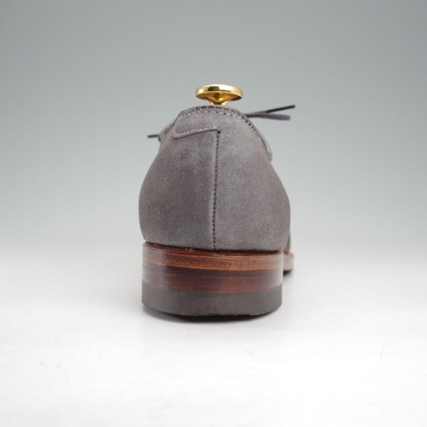 美品★オールデン 5.5D【現行定価17万円以上★モディファイドラスト/Vチップ/(新潟)ナトリヤ別注】N2609/スエード/灰/メンズ/ALDEN★n698