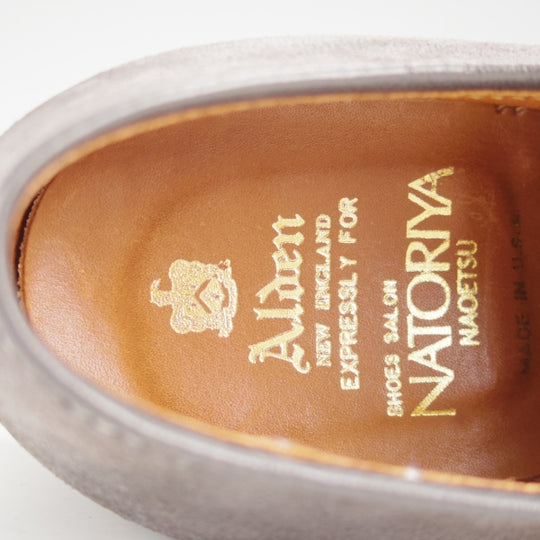 美品★オールデン 5.5D【現行定価17万円以上★モディファイドラスト/Vチップ/(新潟)ナトリヤ別注】N2609/スエード/灰/メンズ/ALDEN★n698