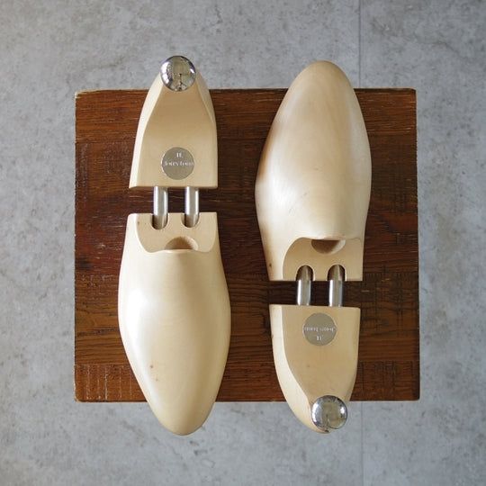 極上★ジョンロブ 7EE (左)/7E(右)【純正シューツリー★シューキーパー】メンズ/JOHN LOBB★n198