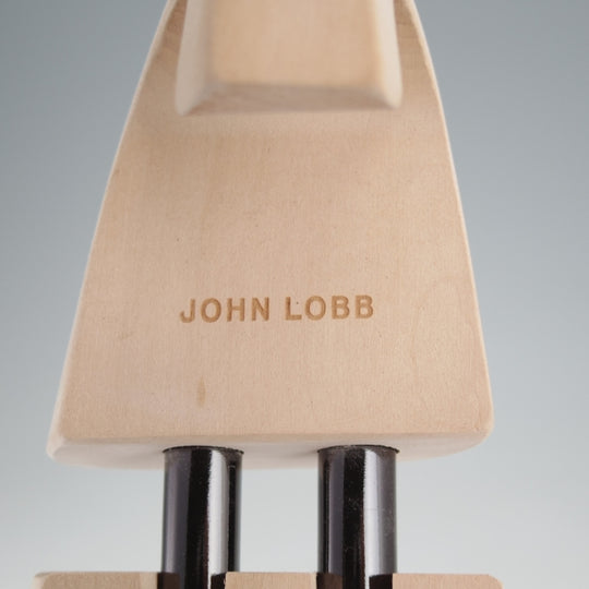 極上★ジョンロブ 8E【定価￥28,600-★純正シューツリー/STANDARD】木製シューキーパー/メンズ/JOHN LOBB★n197
