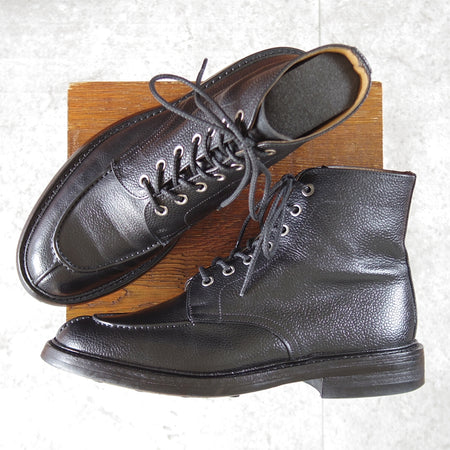 極上★トリッカーズ SIZE 8【現行定価14万円以上★ダイナイトソール/カントリーブーツ/M7632】グレインレザー/黒/メンズ/Tricker's★o756