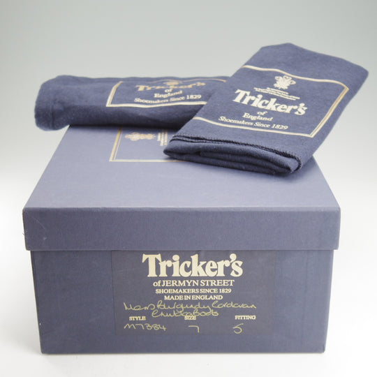 未使用★トリッカーズ SIZE 7【貴重★コードバン仕様/ダイナイトソール】M7384/チャッカブーツ/赤茶/メンズ/Tricker's★o208