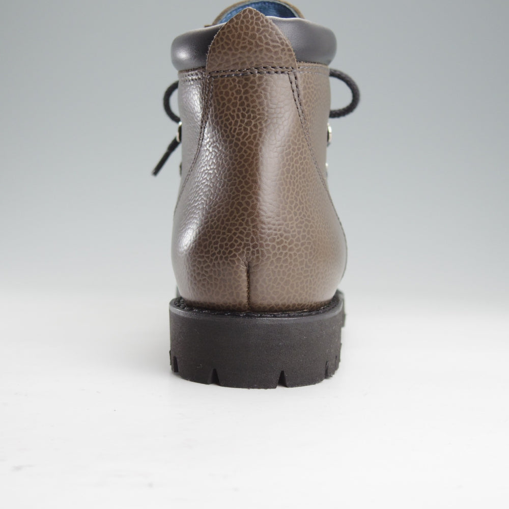 未使用★パラブーツ SIZE 7【モデル定価￥104,500-★グッドイヤー製法のAVORIAZ/アヴォリアーズ】マウンテンブーツ/TAUPE/Paraboot★o211