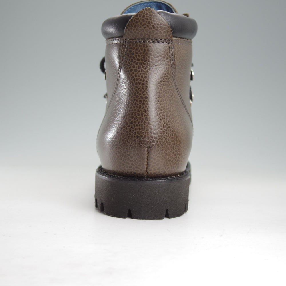 未使用★パラブーツ SIZE 7【モデル定価￥104,500-★グッドイヤー製法のAVORIAZ/アヴォリアーズ】マウンテンブーツ/TAUPE/Paraboot★o211