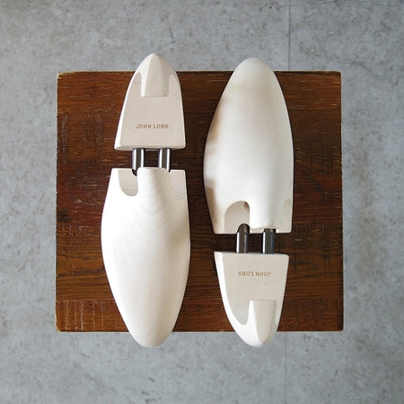 極美品★ジョンロブ 5E【定価￥28,600-★純正シューツリー/STANDARD】木製シューキーパー/メンズ/JOHN LOBB★n749